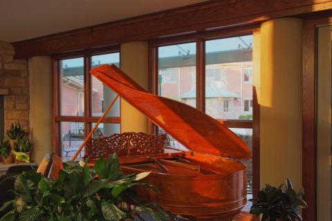 piano in the inn at onu lobby